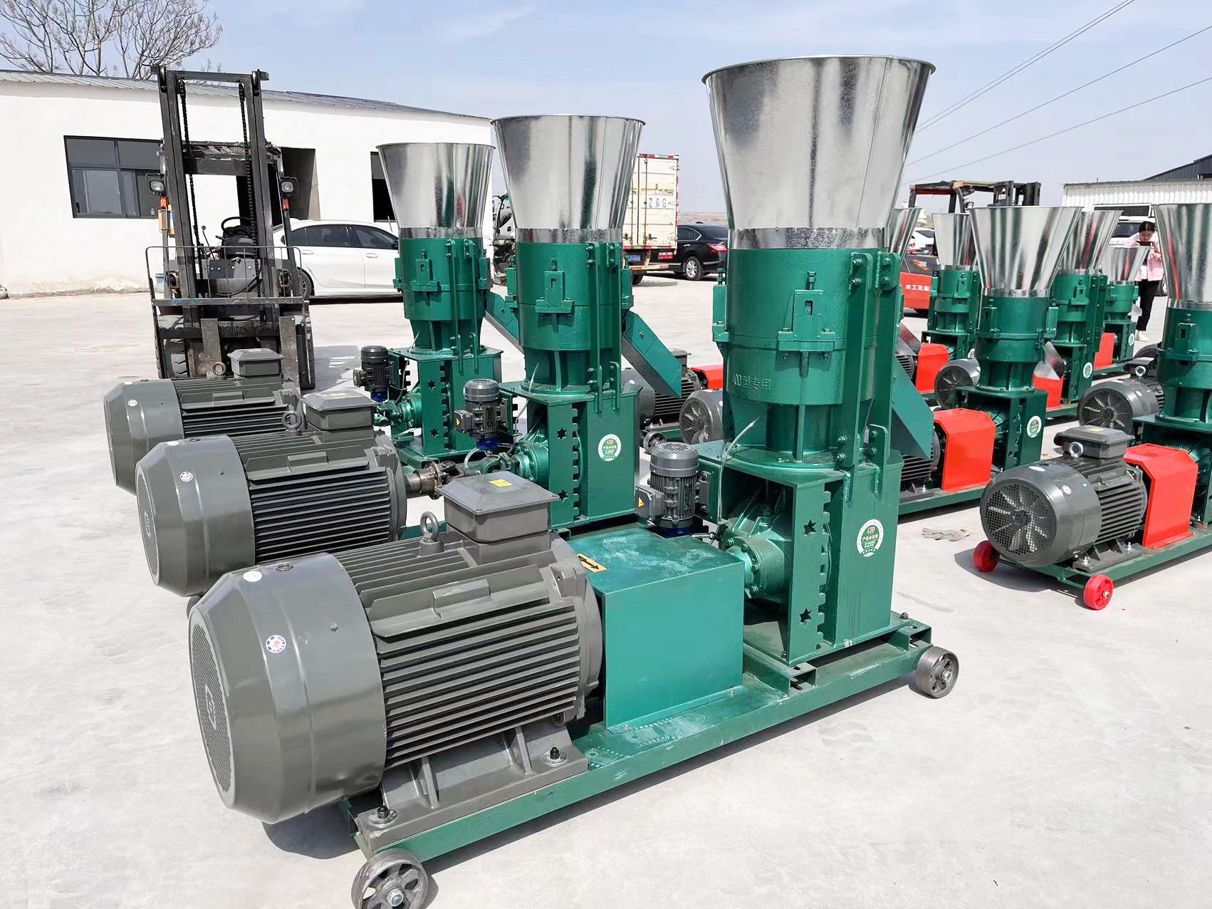 鄭州立順達(dá)重工機(jī)械設(shè)備有限公司